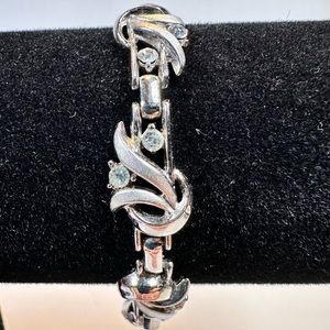 Vintage Crown Trifari silver tone clear rhinestone link bracelet